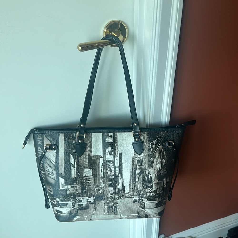 Baggly Handbag